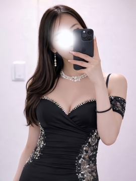 The Gloss 双葉　せな