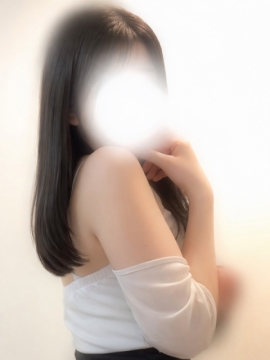 The Gloss 一ノ瀬　ななみ