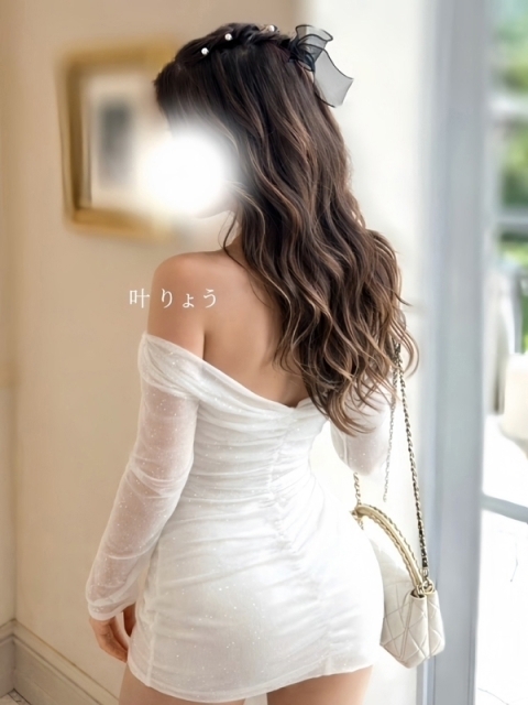 The Gloss 叶　りょう